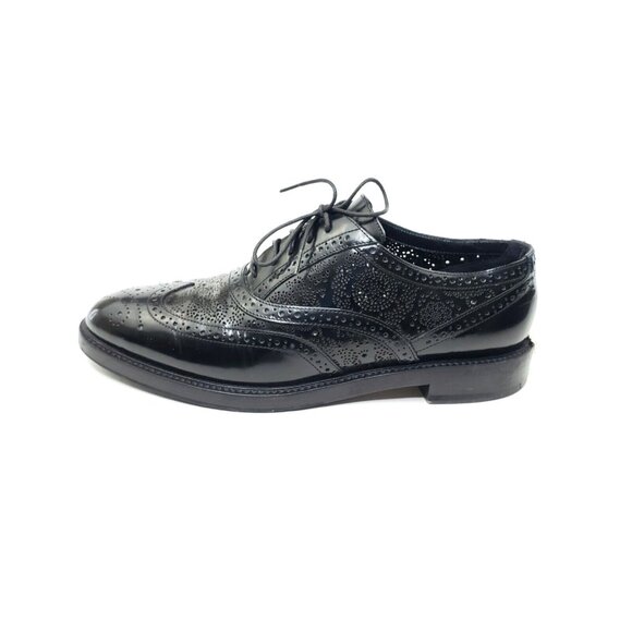 Burberry Oxford Dress Shoes Perforated Black Patent Leather Almond Toe US 8.5 - Picture 1 of 8